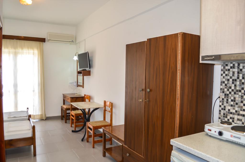 Kalypso Aparthotel อาเยียกาลินี ภายนอก รูปภาพ