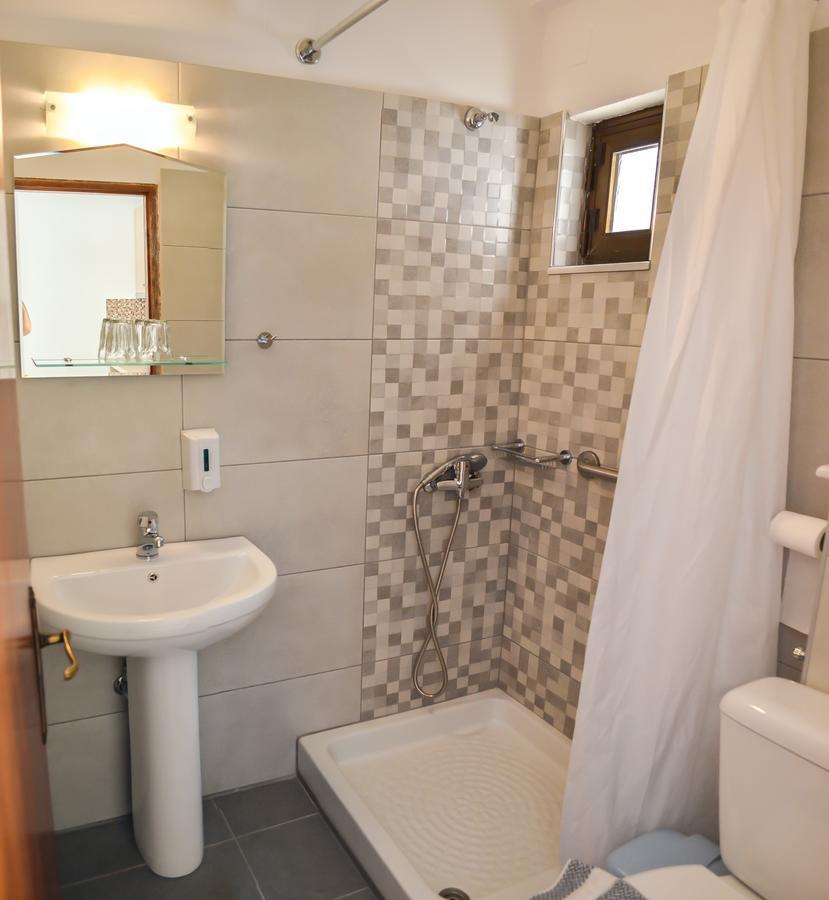 Kalypso Aparthotel อาเยียกาลินี ภายนอก รูปภาพ