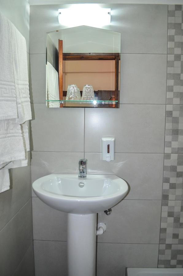 Kalypso Aparthotel อาเยียกาลินี ภายนอก รูปภาพ