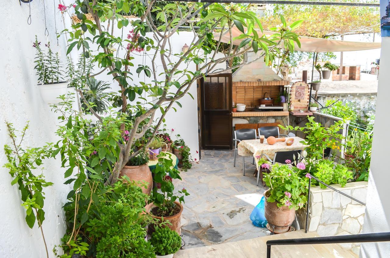 Kalypso Aparthotel อาเยียกาลินี ภายนอก รูปภาพ